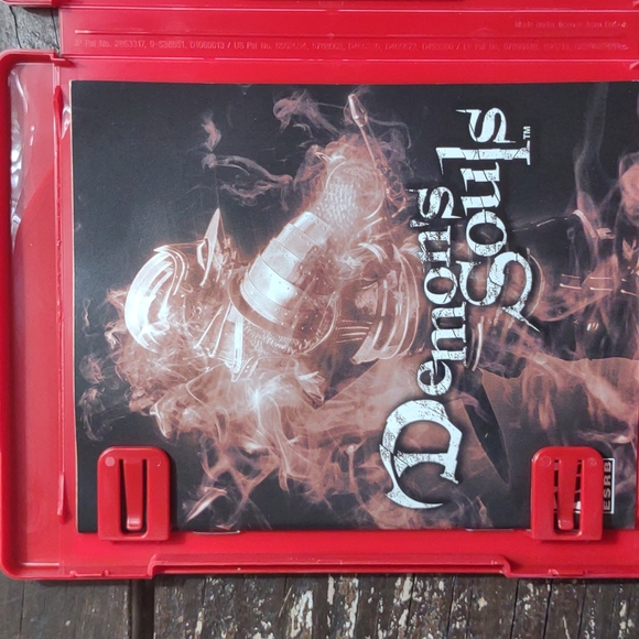 PS3 video game Greatest Hits Demon's Souls. - Picture 4 of 8